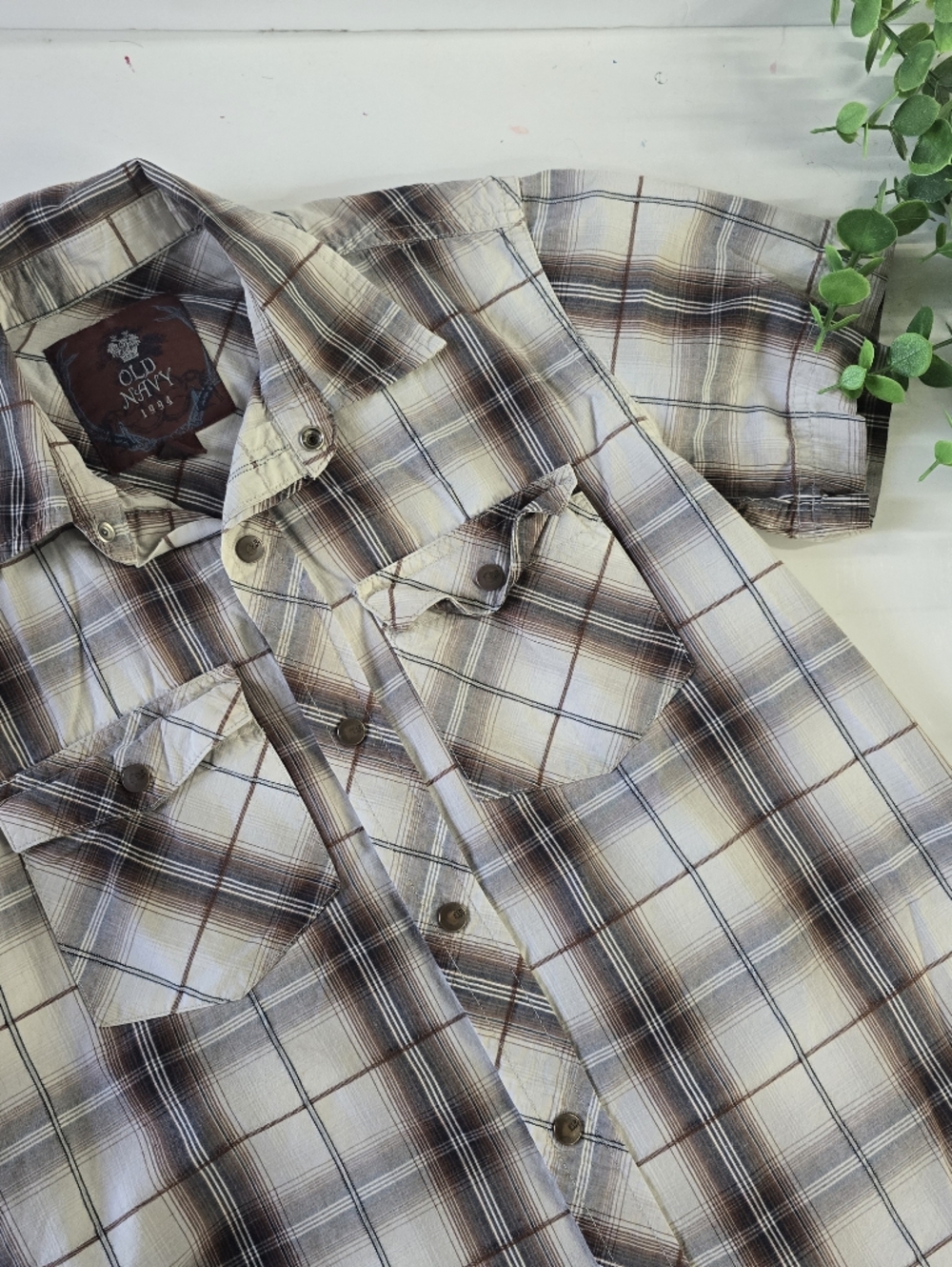 K I D S:: Old Navy Brown Plaid Cowboy Short Sleeve Button Down